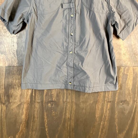 L.L. Bean Mens Shirt Brown Short Sleeve Button Up Chest Pockets 100% Nylon M - Picture 3 of 11